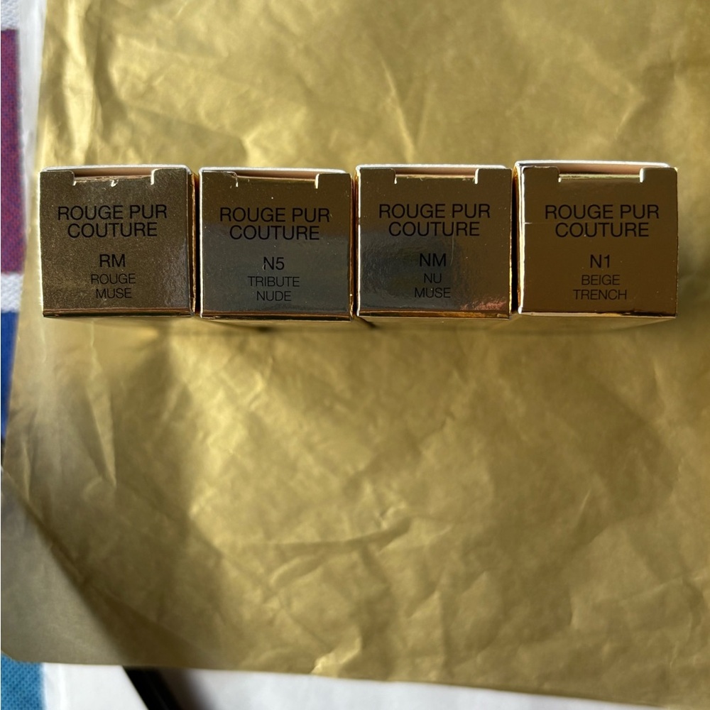 ⚜️💄⚜️YVES SAINT LAURENT HOLIDAY FOUR PIECE SATIN LIPSTICK SET ⚜️💄⚜️ NWT ⚜️💄⚜️ - Picture 14 of 16